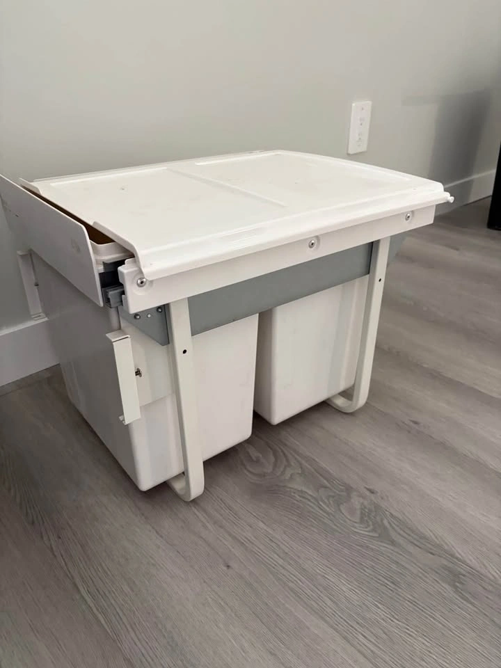 Kitchen recycle bin - photo 2