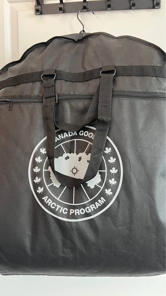 Canada Goose Parka - photo 3