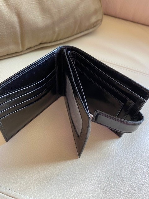 Black leather wallet for man or woman - photo 2