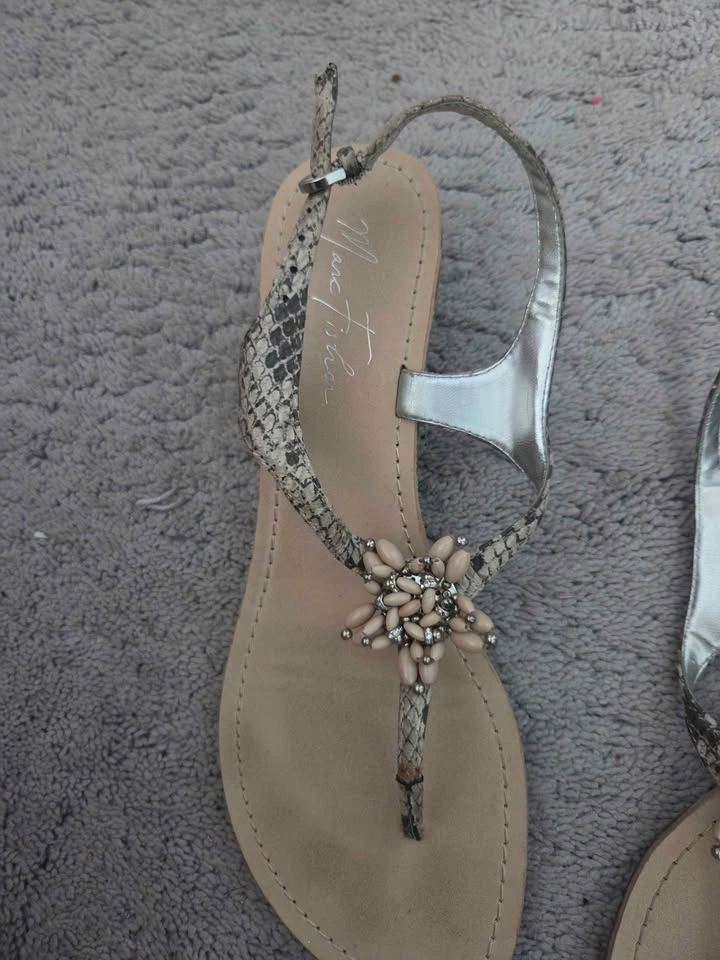 Bundle of Brand Name Shoes! - photo 4