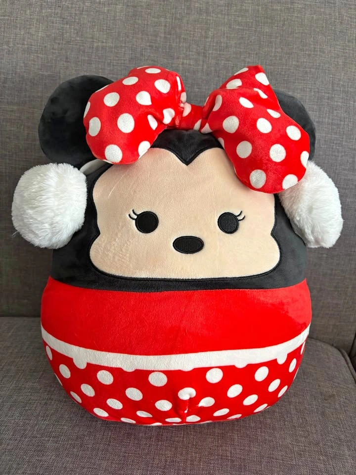 13” Disney Minnie Mouse Christmas Holiday Squishmallow