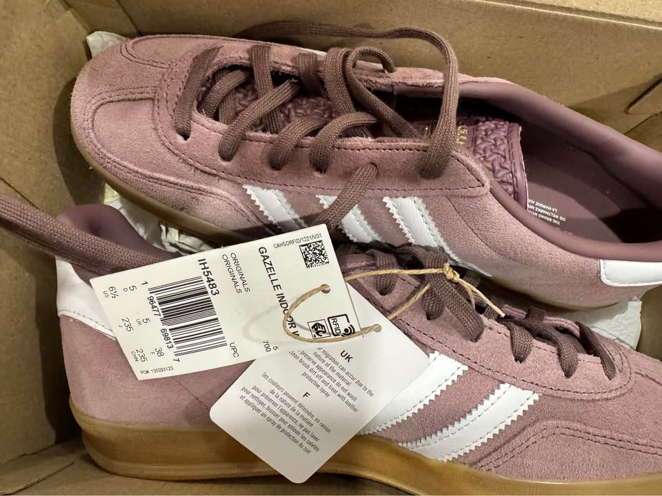 Brand new Adidas Gazelle Indoor W - photo 2