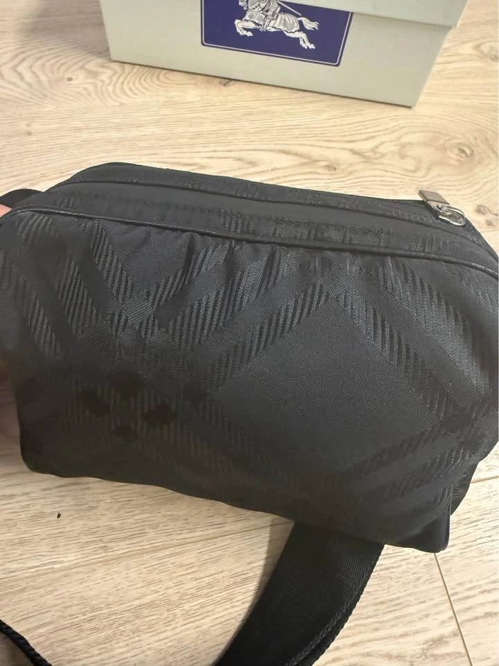 Burberry Black Belt Bag - photo 2