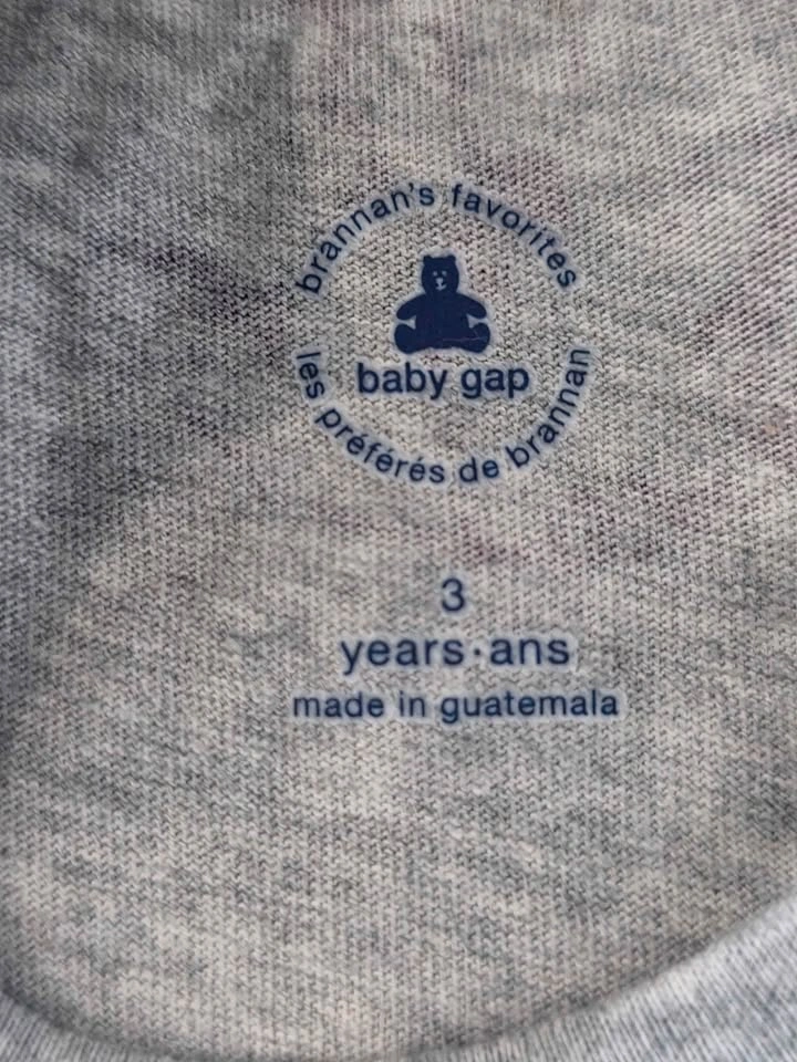 NEW 3T Gap long-sleeve shirt - photo 2