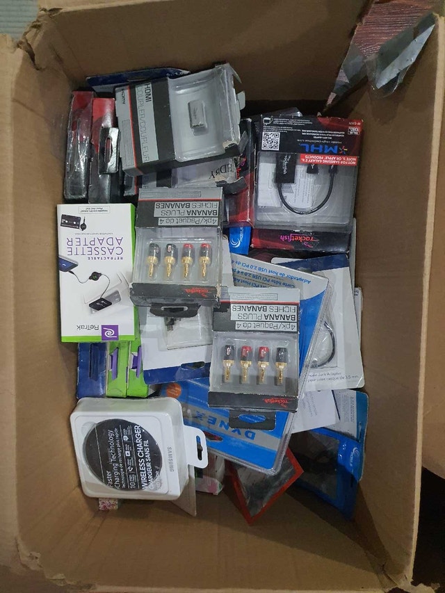 Electronics Accessories (Best Offer) - photo 4