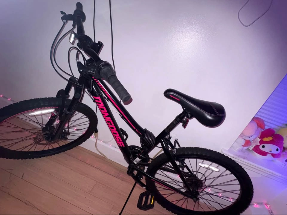 Mongoose Excursion Mountain Bike - photo 4