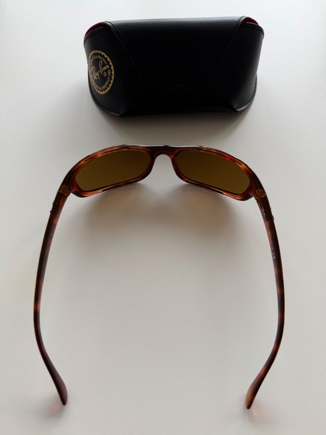 Ray-Ban Sunglasses – Brown Frame (RB4115) - photo 5