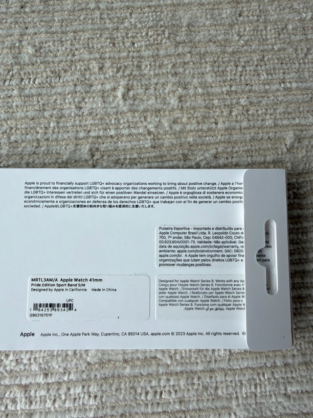Apple Watch 41mm Pride Edition Sport Band – S/M – Open Box - photo 2
