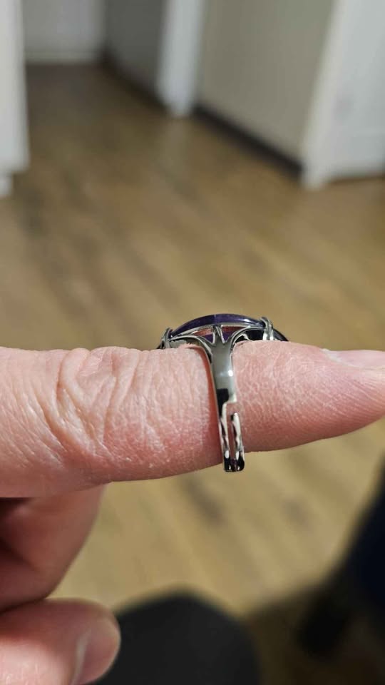 Ring and accessory for Velvet class women. - photo 5