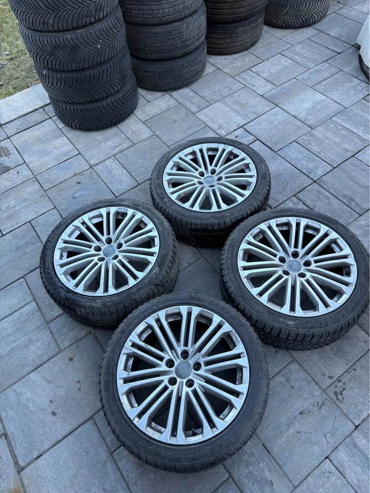 245/40/18 OEM Audi Rims on Winter Tires - photo 3