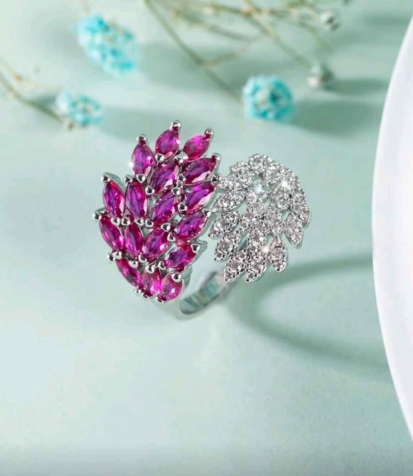 Ring and accessory for beautiful women and girls - photo 3