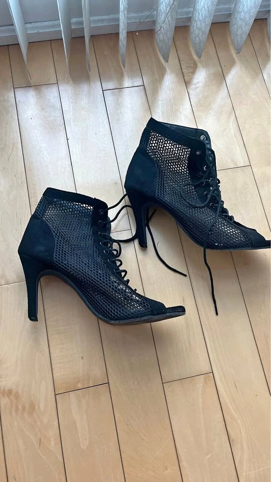 High Heels Dance Shoes size 9