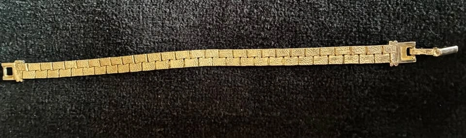 Vintage Textured Gold Panel Link Bracelet - 7.5" - photo 4