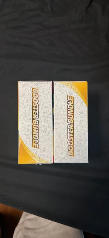 Pokemon 30th anniversary Booster Bundle - photo 3
