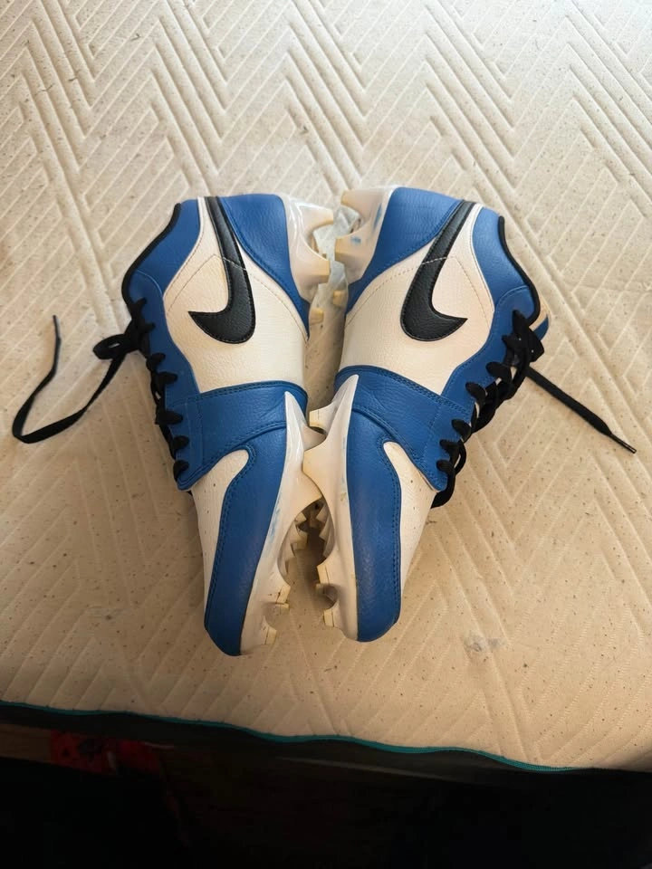 Jordan 1 Low Football Cleats SIZE 13 - photo 2