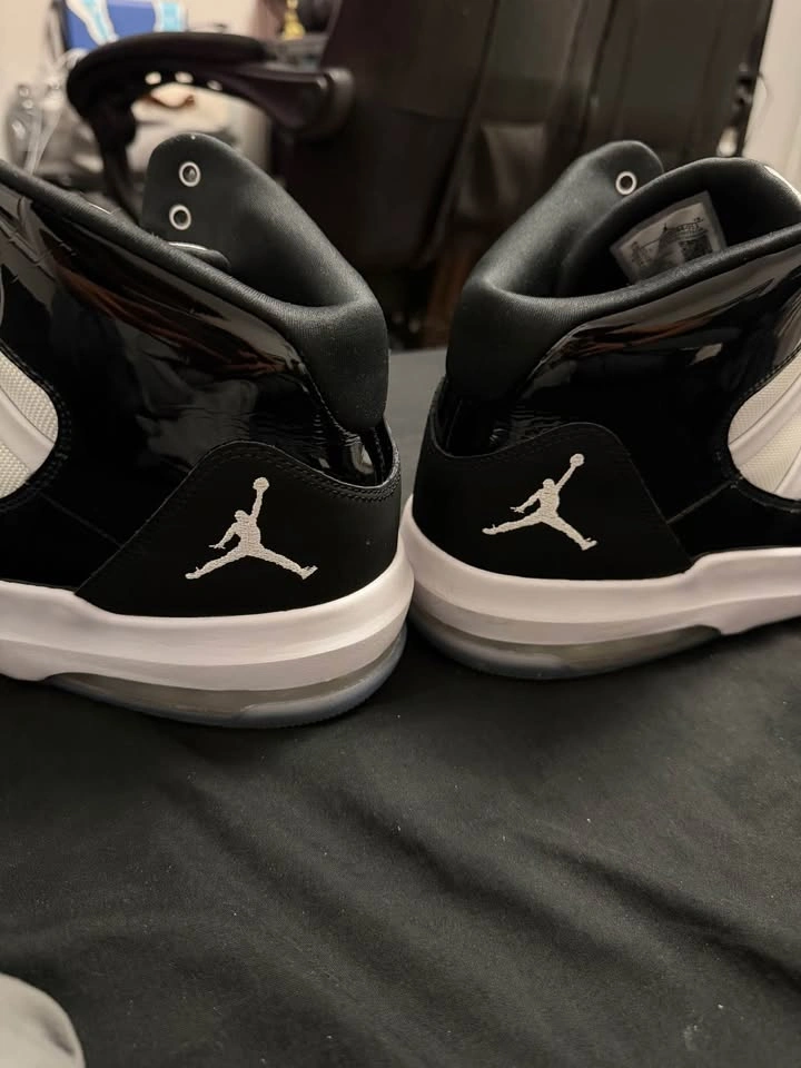 Jordan 11 Max Auras SIZE 13 - photo 2