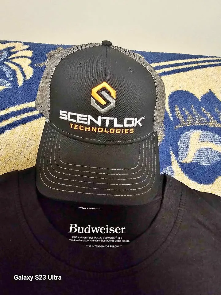 T-shirt + Cap thumbnail