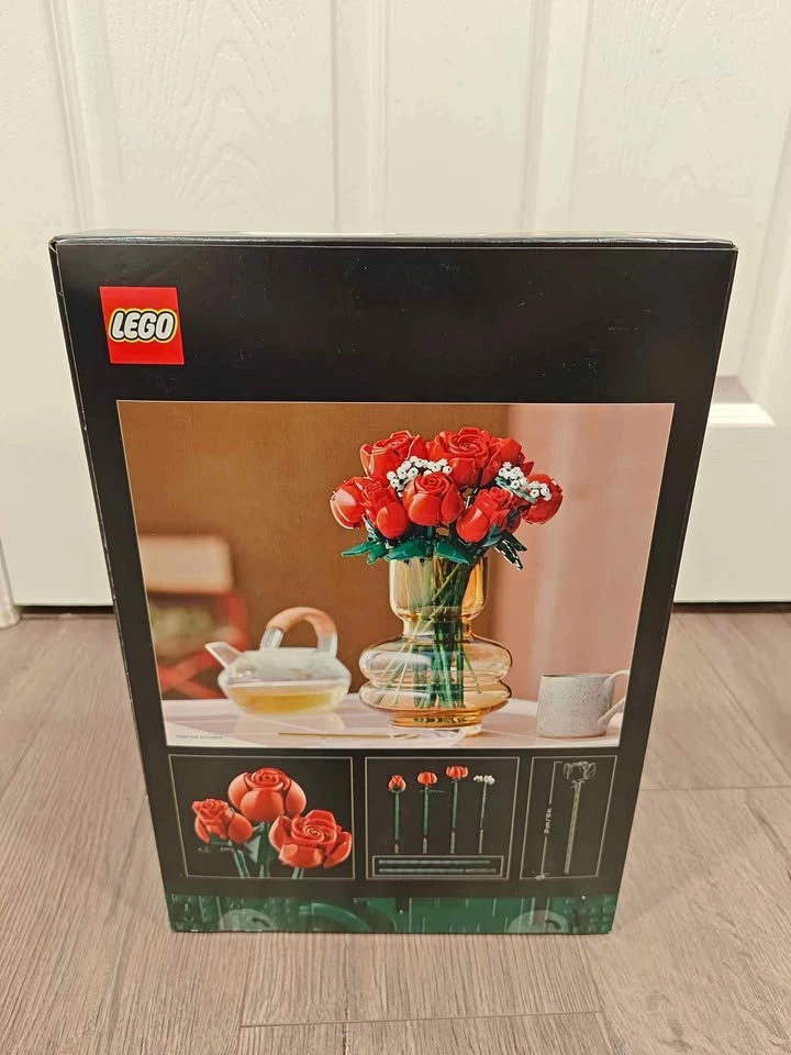BNIB LEGO 10328 Icons Bouquet of Roses - photo 2