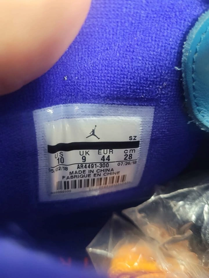 Original Air Jordan Retro NRG size 10 - photo 4