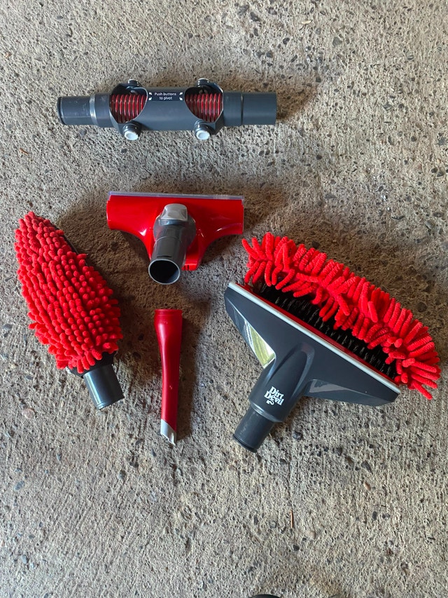 Dirt Devil 360 Cyclonic Vacuum - photo 3