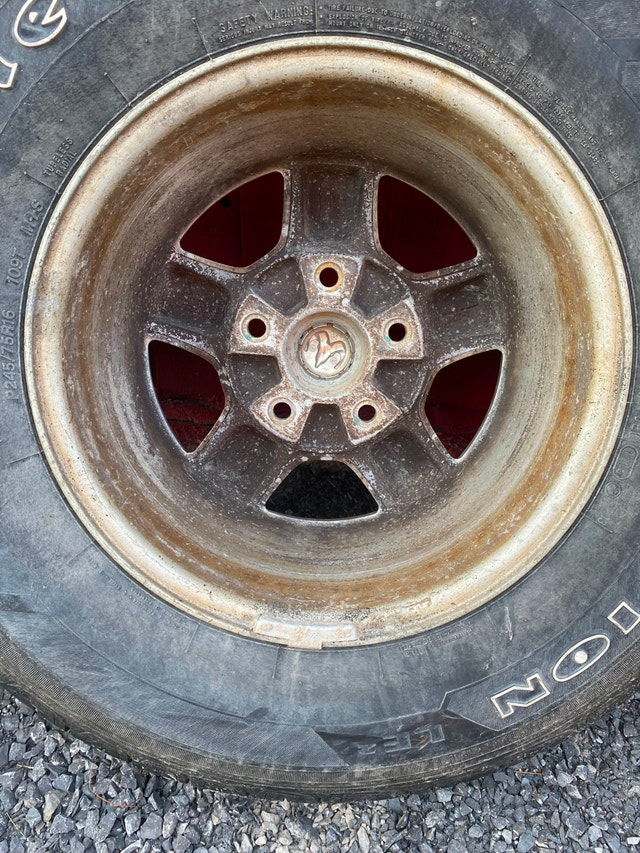 P245/75R16 All Season Tires on Dodge Alloy Rims - photo 3