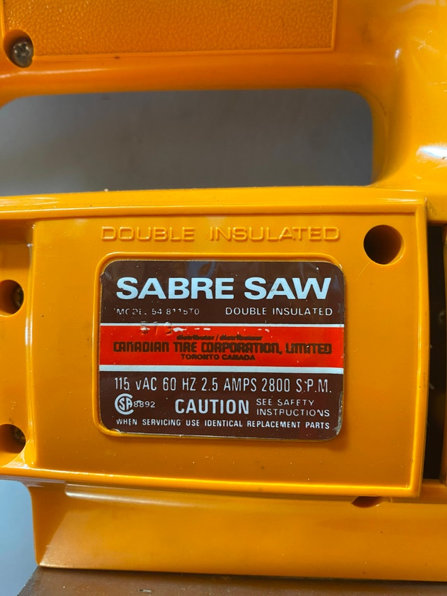 LIKE NEW--MASTERCRAFT Double Insulated Sabre Saw - photo 2