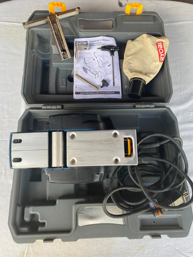 RYOBI Corded Hand Planer in case - photo 2