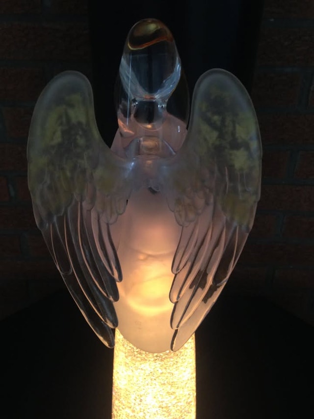 22" Cracker Barrel Season of Glory Lighted Angel Glitter Lamp - photo 5