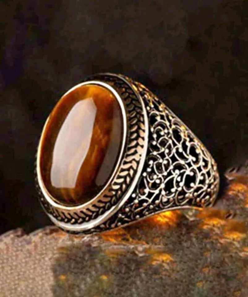 Fashionable Vintage Hollow Out Men's Date Ring thumbnail