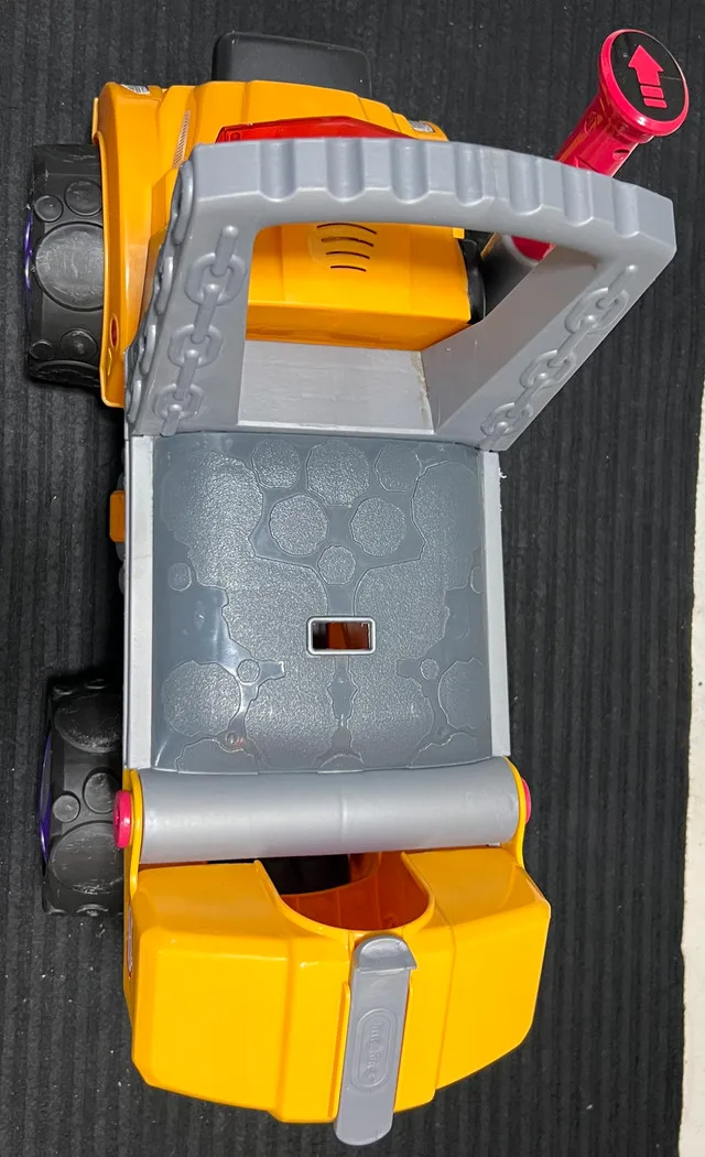Little Tikes Ruff Truck image indicator(2)