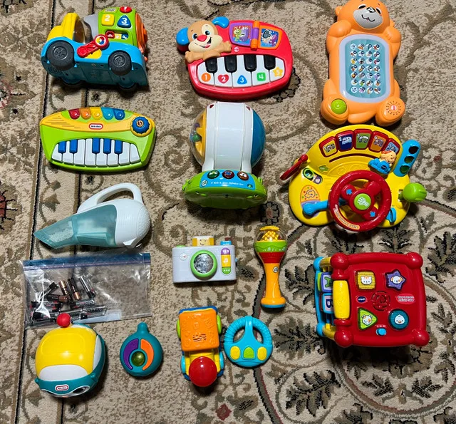 Kids Toys (box 1) image indicator(3)