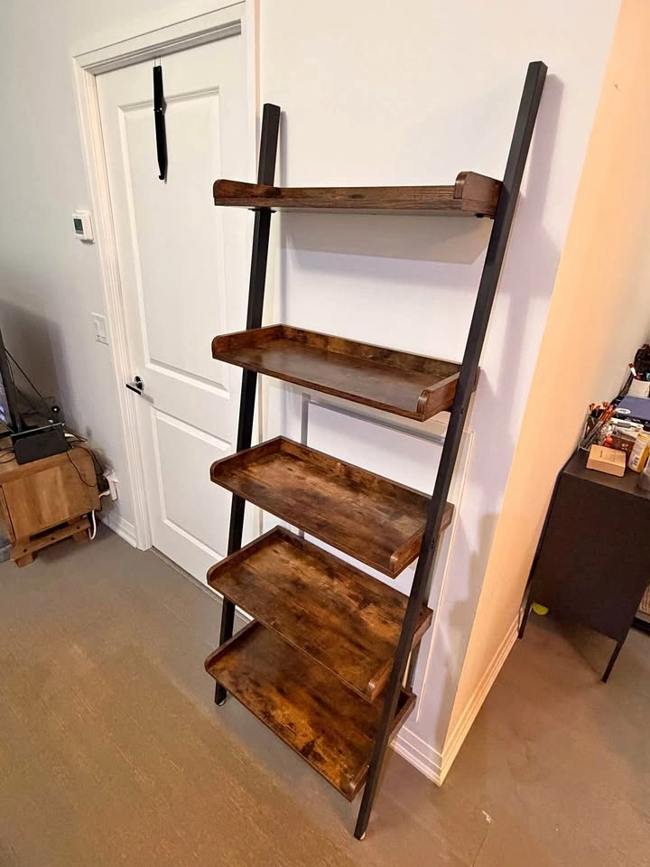 5-Tier Industrial Style Bookshelf – Rustic Wood & Black Metal