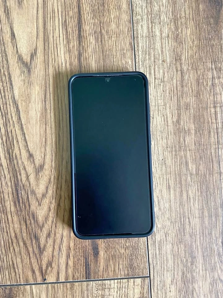 Samsung S25 📱Excellent Condition