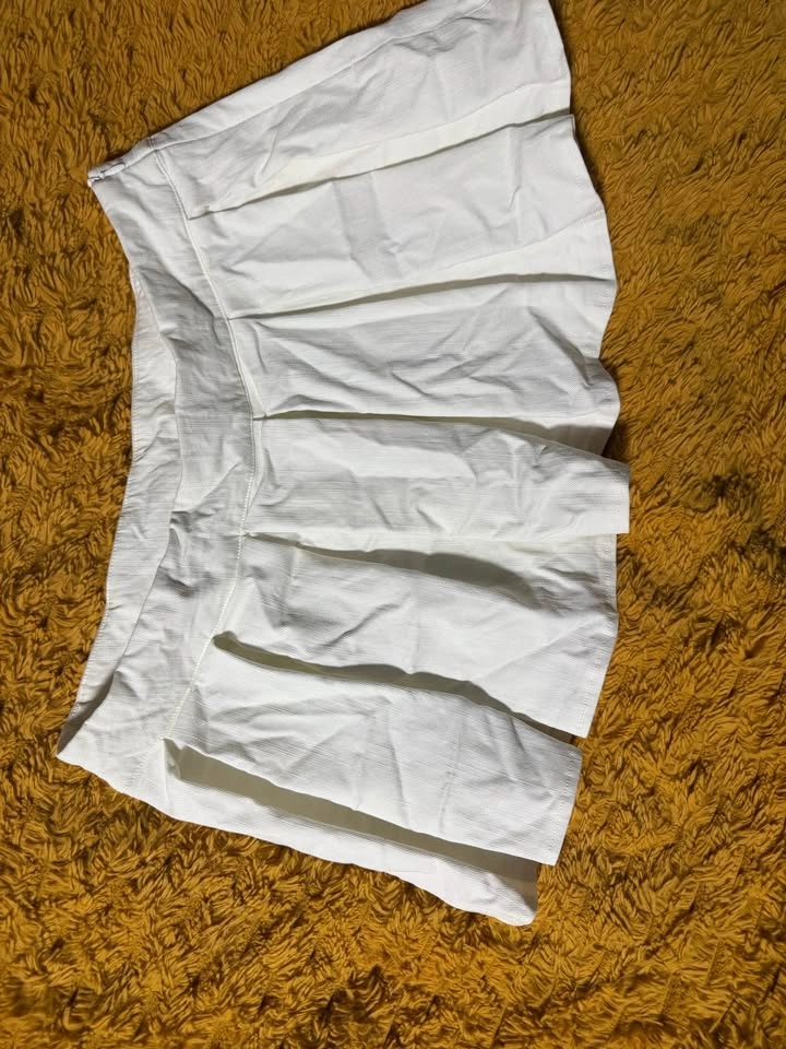Fashion Nova White Denim Pleated Mini Skirt - Large - photo 2