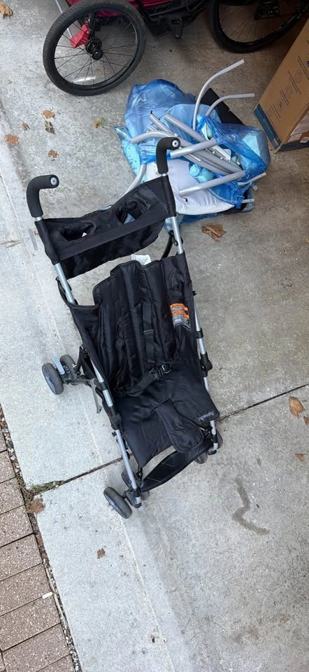 Travel stroller - umbrella stroller Ingenuity - photo 3