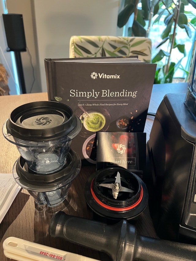 Vitamix A3500 Ascent Series Blender + Blending Cup & Bowl Kit - photo 2