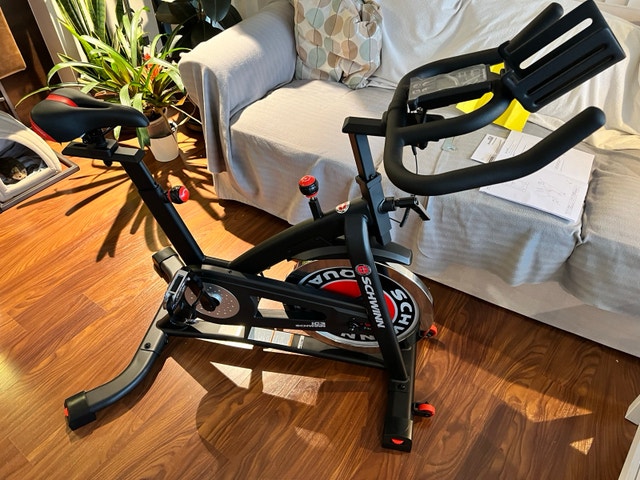 Like new Schwinn Exercise bike IC3/700IC for sale