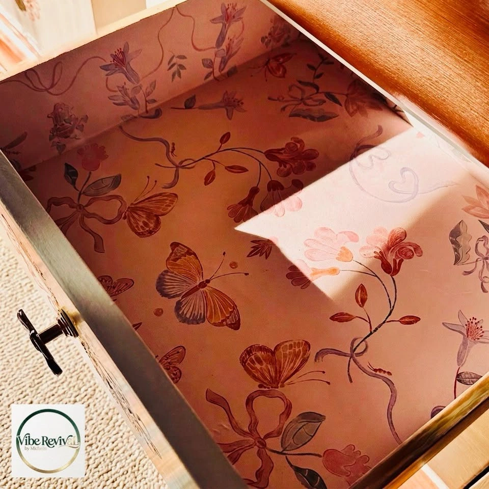 Custom Girl's Nightstands – Fusion Victorian Lace & Rose Gold - photo 3