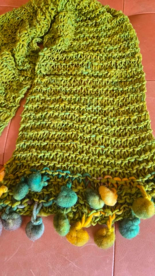 Boho Handknit Chartreuse Wool Scarf w Tassels - photo 2