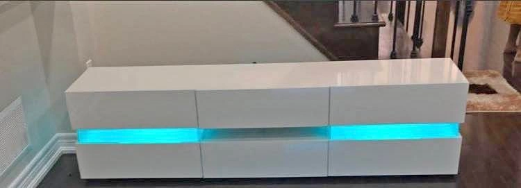 Modern High Gloss White TV Stand with LED Lights
