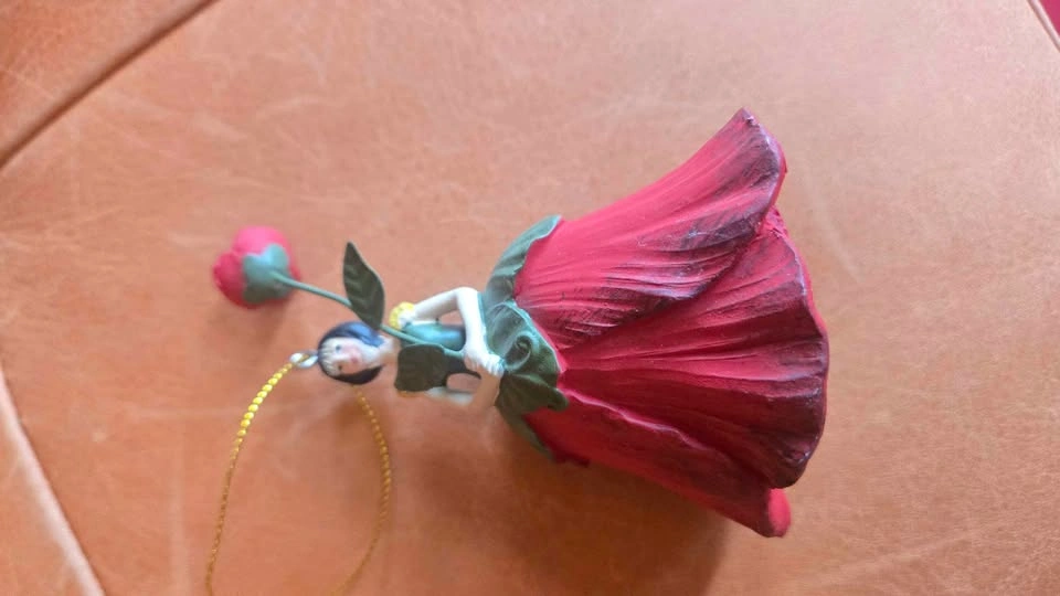 Magical Red Hibiscus Fairy Ornament - photo 2
