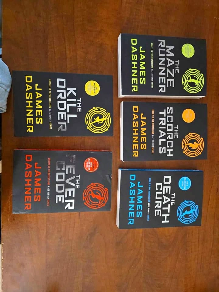 Maze Runner Book Set