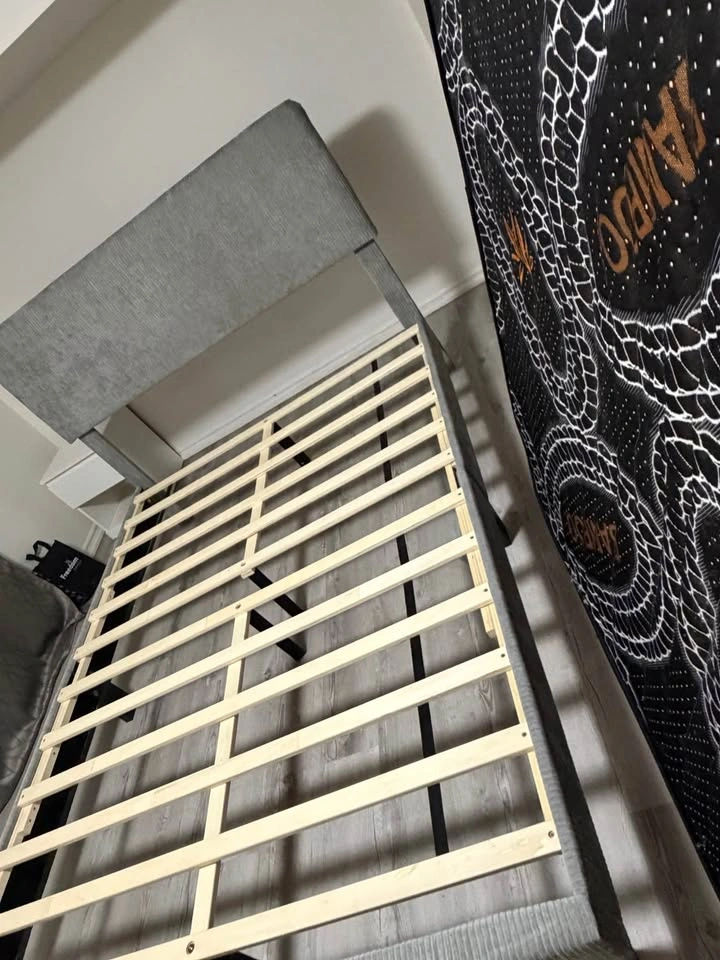 Bed Frame - photo 3