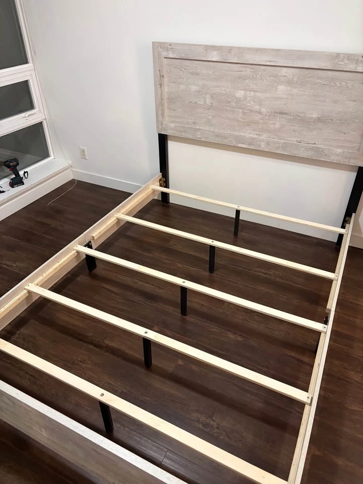 Bed frame and 6 drawers dresser with mirror - photo 4