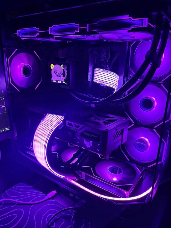 9070 XT GAMING PC (i7 14700k, 3TB NVMe)