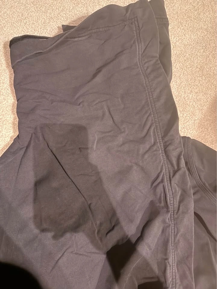Lululemon Wrap Hoodie in Black size 10 - photo 4