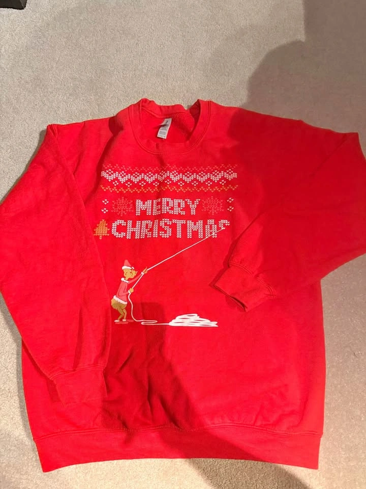 Gildan Large Red Grinch Merry Christmas Sweatshirt