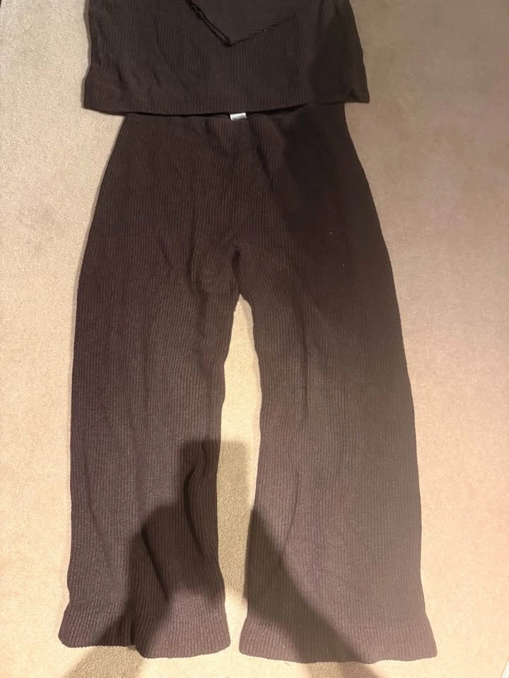 Gap Ribbed Knit Sweater and Pants Set Size XL - photo 2