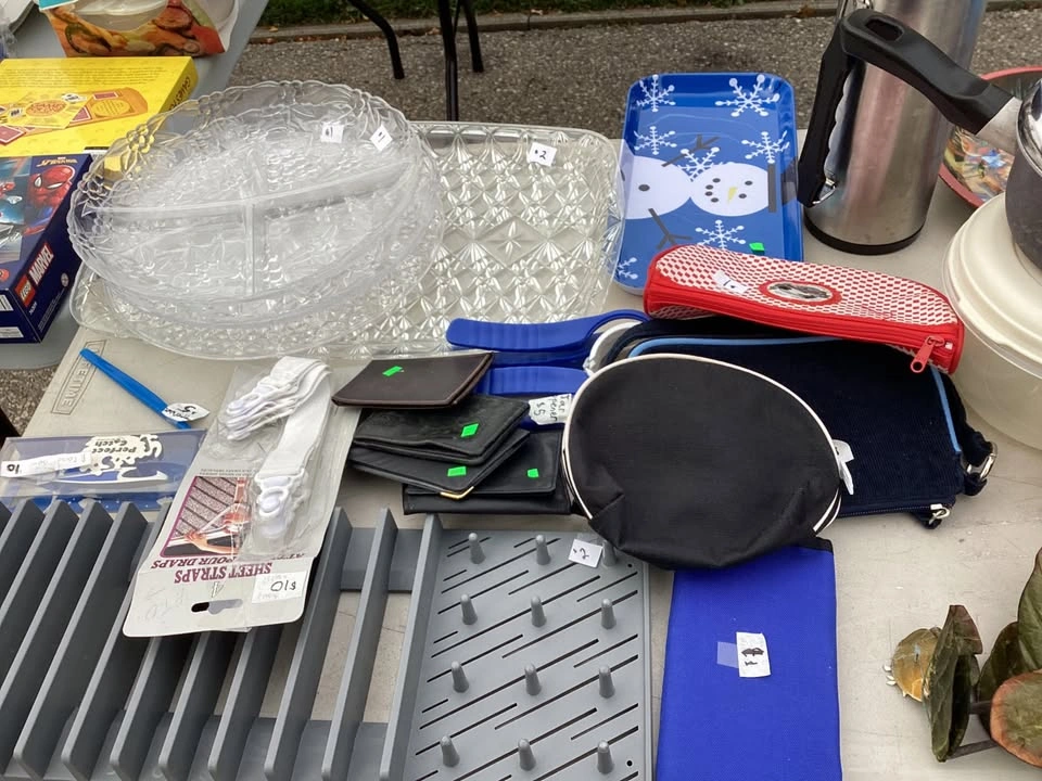 Items for sale - photo 3