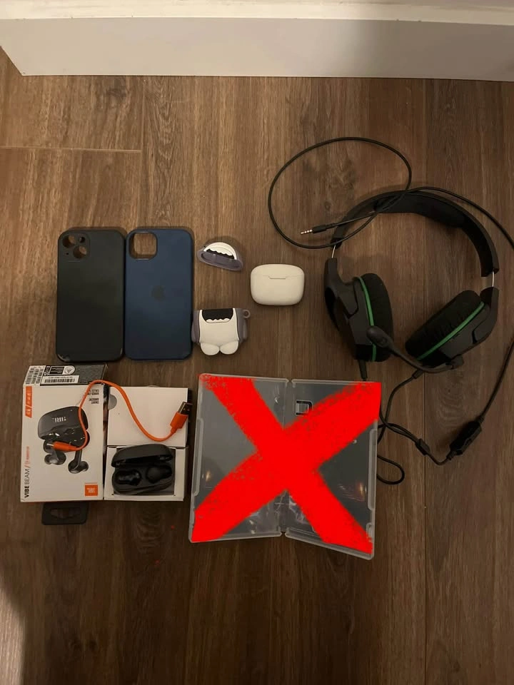 Gaming & Tech Bundle (Headset, Earbuds, Cases)